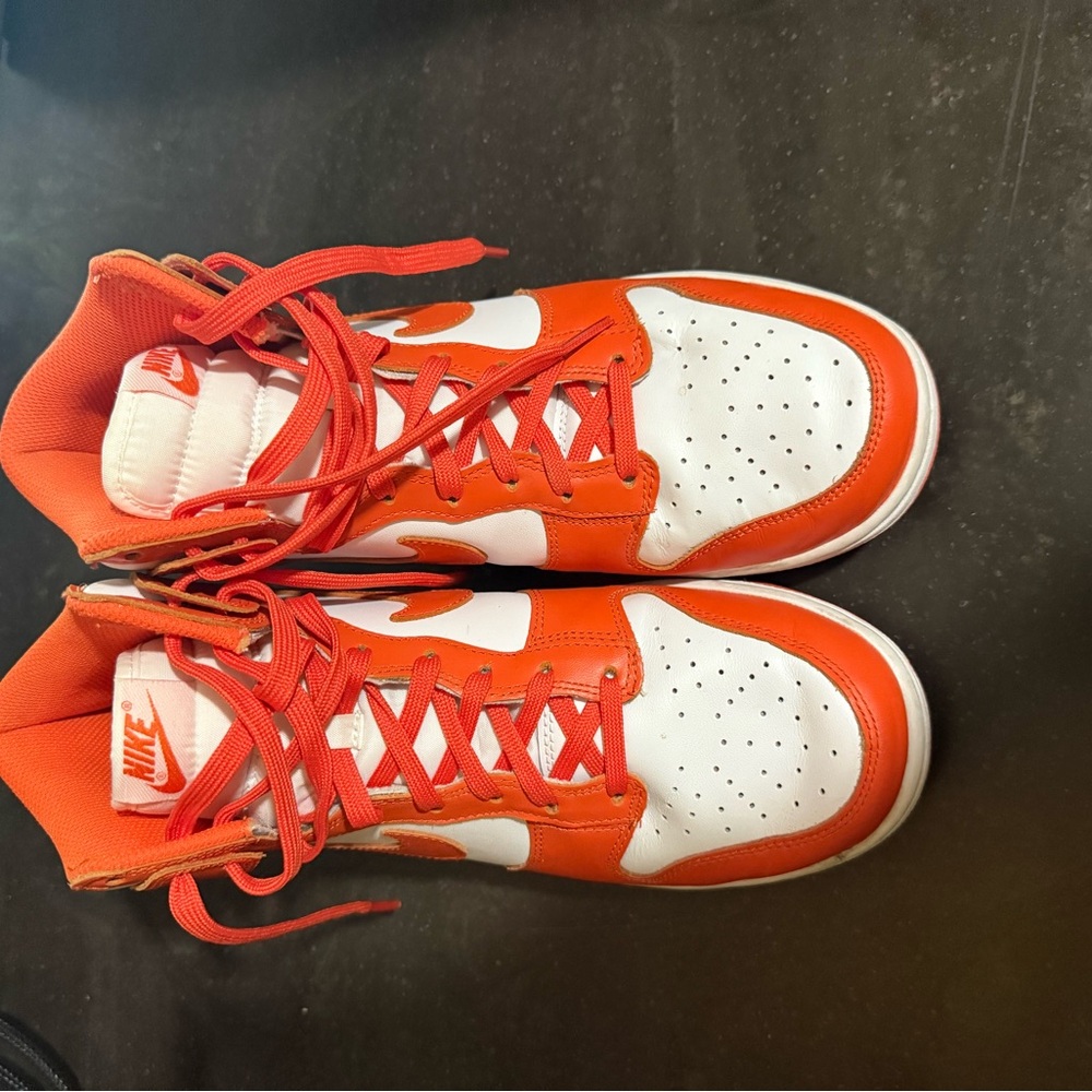 Nike Air Max 90 Orange and White Basketball Sneakers. Women’s size 9.
